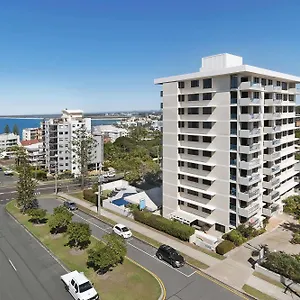 Burgess @ Kings Caloundra